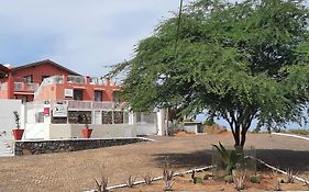 Pensione Casa Da Amizade B&B